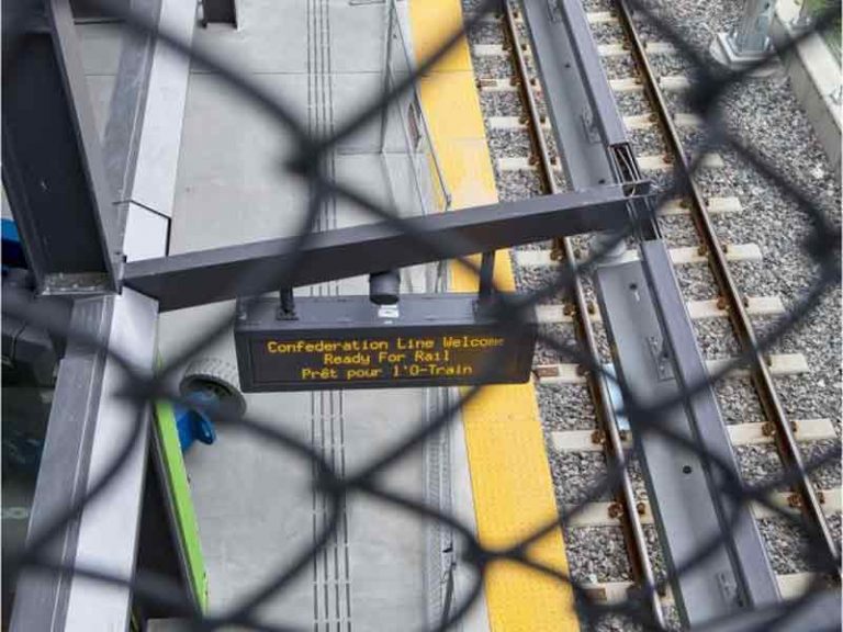 Cegah Kereta Mogok, LRT Ottawa Siapkan 9 Gardu dan Power Supply di Stasiun