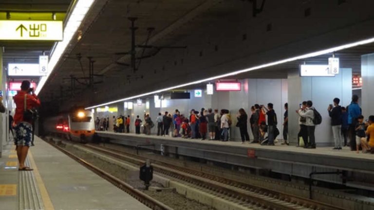 Minimalisir Kecelakaan di Perlintasan Sebidang, Kaohsiung Luncurkan Layanan Kereta Bawah Tanah