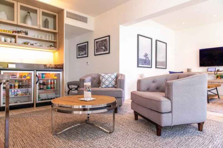 Wow! Ada Private Suite di Bandara Los Angeles