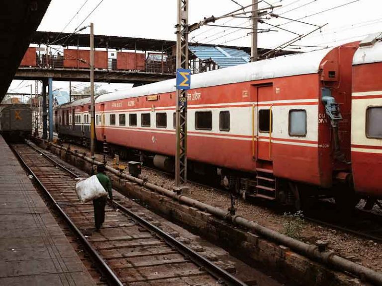 Indian Railways Gelontorkan Rs650 Juta Untuk Jaringan Kereta Mumbai