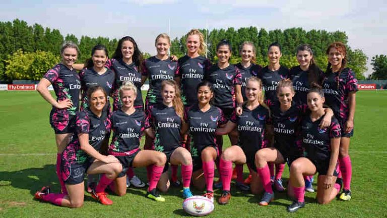 Dibalik Keanggunan, Ternyata 15 Pramugari Emirates Tergabung ke Dalam Tim Rugby