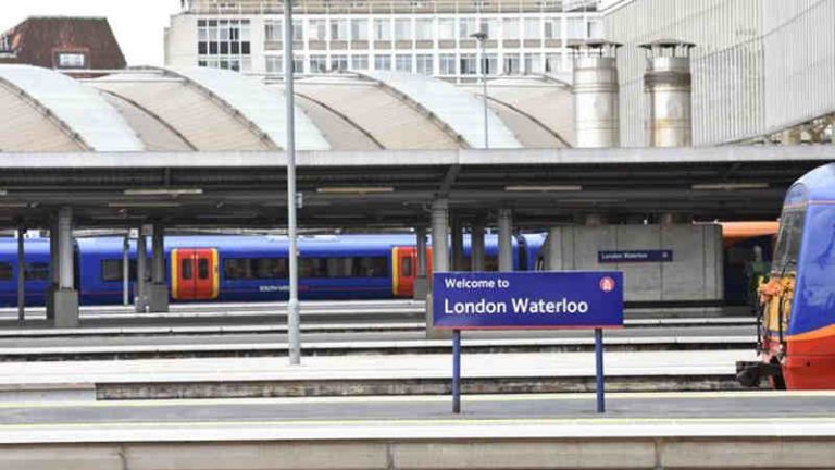 Ciptakan Stasiun Ramah Penumpang, Stasiun London Waterloo Adopsi Virtual Reality dan Eye-Tracking