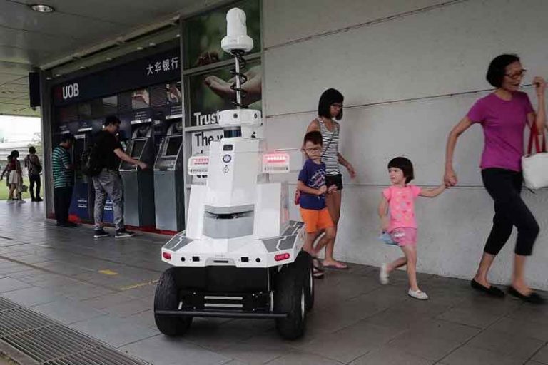 Setelah X-Ray, Kini Giliran Robot Patroli Hadir di Stasiun MRT Singapura