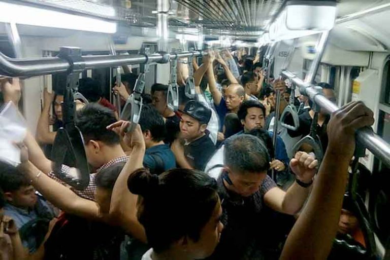 Tips Berkomuter ala MRT Manila
