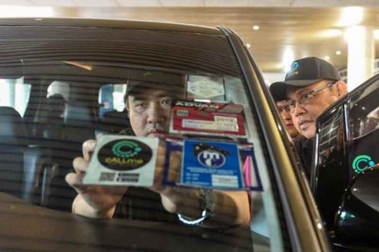 Aplikasi ‘e-hailing’ Bantu Pengemudi Taksi Dapatkan Penumpang di Bandara Kuala Lumpur