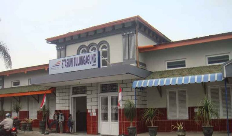 Stasiun Tulungagung, Dahulu Pernah Dilengkapi Turn Table Lokomotif