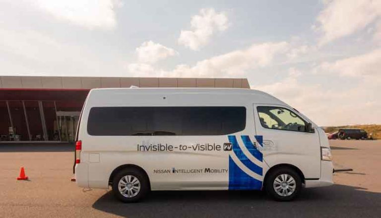 Nissan Hadirkan Jaringan 5G, Teknologi AR dan VR Untuk Penumpang Mini Bus