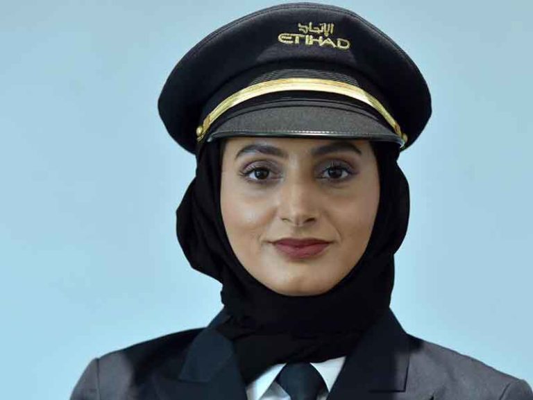 Aisha Al Mansouri, “Menerbangkan Airbus A380 Terasa Mudah dan Menyenangkan”