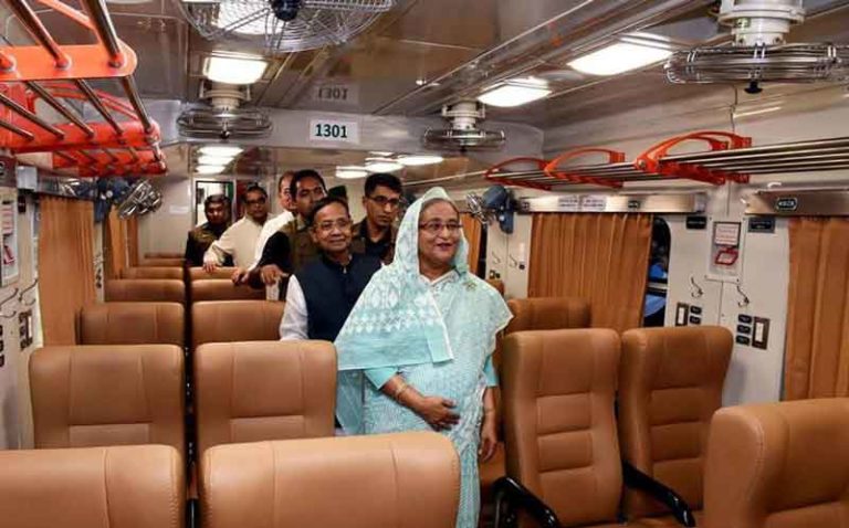 Mengenal Sonar Bangla Express, Kereta di Bangladesh dengan Rangkaian Gerbong Produksi PT INKA