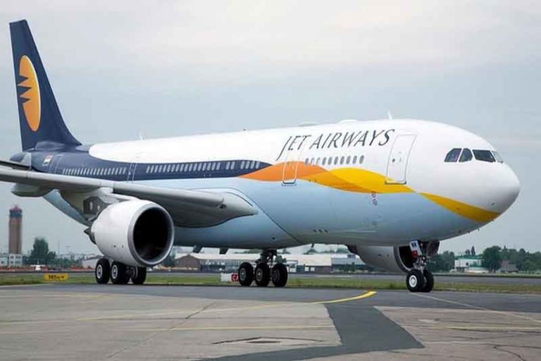 26 Tahun Beroperasi, Jet Airways Terpaksa Hentikan Operasional Akibat Masalah Finansial