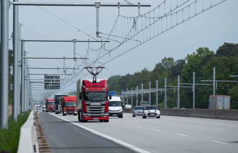 Frankfurt Autobahn A5, Jalan Tol Pertama dengan Kabel Listrik Aliran Atas Frankfurt Autobahn A5, Jalan Tol Pertama dengan Kabel Listrik Aliran Atas