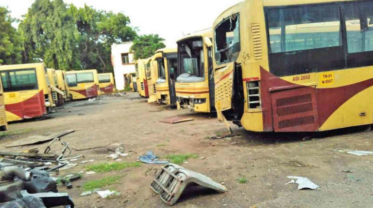 Bus Kota di Chennai, Potret Buruk Transportasi di India Bus Kota di Chennai, Potret Buruk Transportasi di India