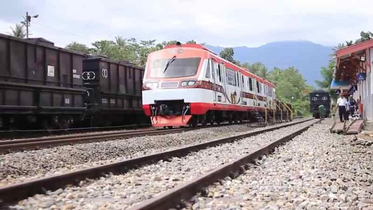 “Lembah Anai,” Jadi Railbus Ketiga yang Dioperasikan PT KAI