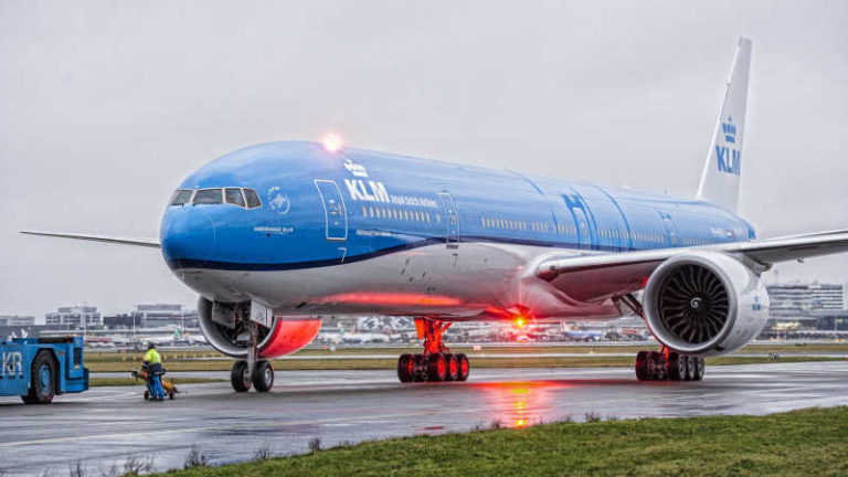 Enam Jam ‘Terombang-Ambing’ di Udara, KLM Flight 591 Akhirnya Return to Base ke Amsterdam