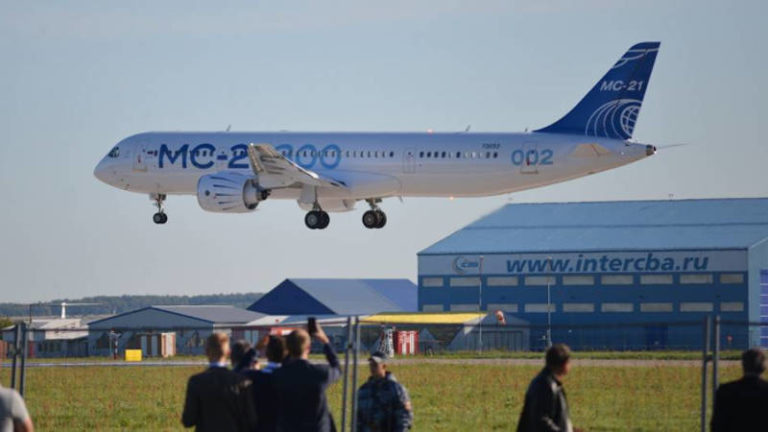 Irkut MC-21 300, Burung Besi Asli Rusia yang Siap Goyang Pasar Narrow Body Airbus dan Boeing