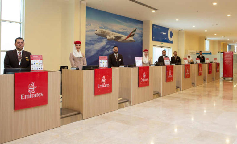Mudahkan Penumpang Kapal Pesiar, Emirates Hadirkan Konter Check In di Port Rashid