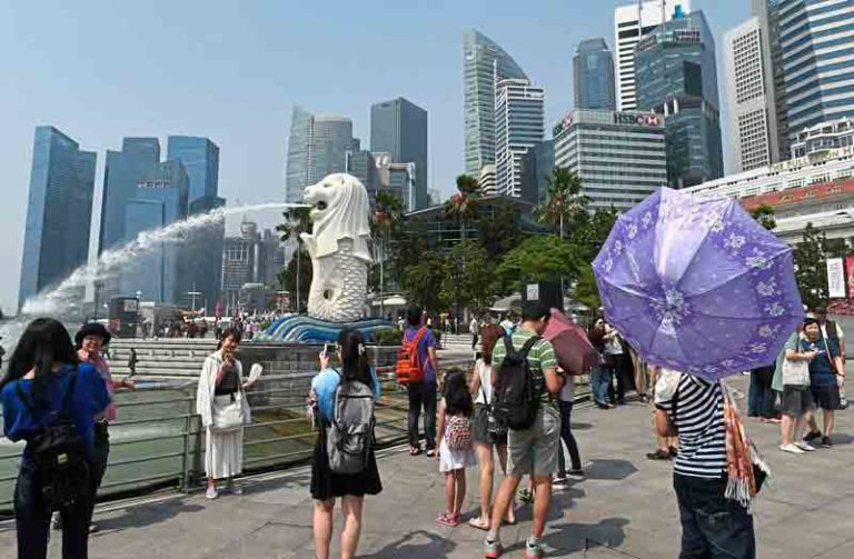 Diterjang Corona dan ‘Ditinggalkan’ Pelancong Asal Cina, Sektor Pariwisata Singapura Mulai Goyang