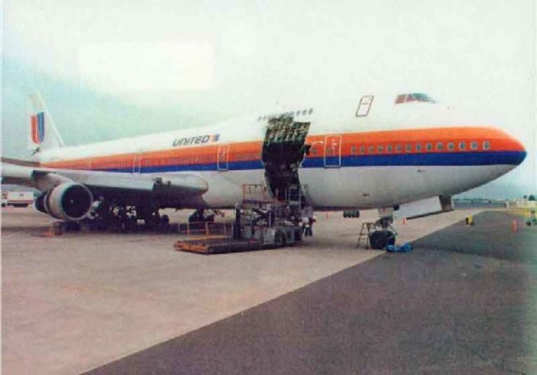 36 Tahun Lalu! 9 Orang Tewas ‘Tersedot’ Keluar dari Boeing 747 United Airlines