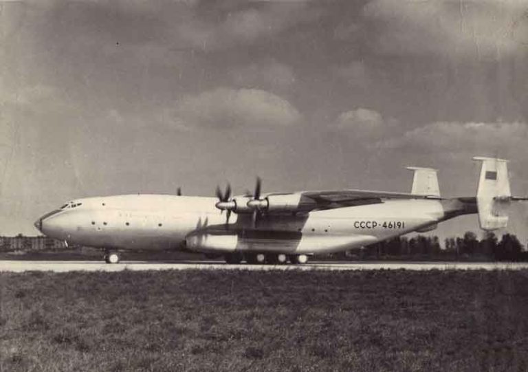 61 Tahun Lalu, Antonov An-22 Antei, Turboprop Terbesar di Dunia Terbang Perdana
