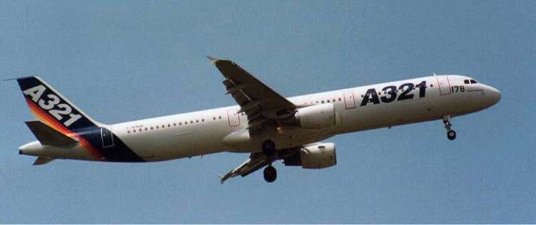 32 Tahun Lalu, Airbus A321, ‘DNA’ Penantang Boeing 737 MAX Terbang Perdana