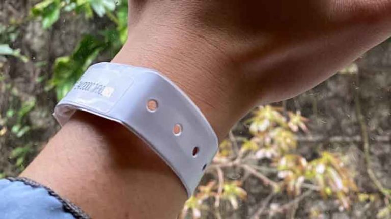 Hong Kong Paksa Pilot Cathay Pacific Pakai Gelang Pelacak Canggih, Cegah Lolos Karantina