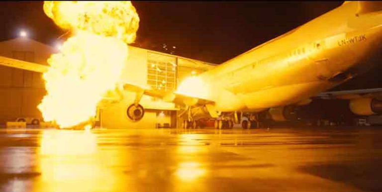 Ledakkan Boeing 747 Asli untuk Film Tenet, Sutradara Christopher Nolan: Lebih Efisien
