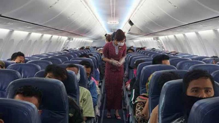 Heboh Pesan Berantai Lion dan Batik Air Tak Lakukan Physical Distancing, Kena Proxy War?