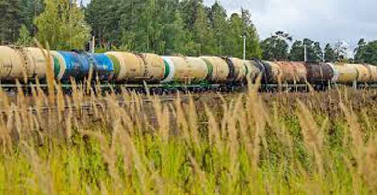 Hindari Sanksi Barat, Rusia Bangun Jaringan Kereta Api Jarak Jauh ke Iran dan Turki