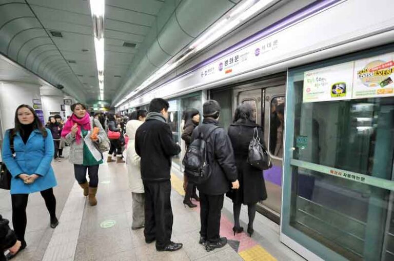 Hilangkan Kepenatan Karena Pandemi, Kereta Komuter Seoul Hadirkan Festival Film Kereta Bawah Tanah Internasional