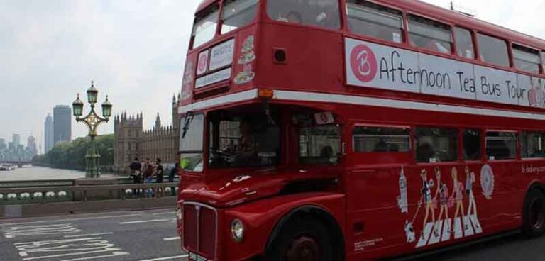 Bus Double Decker di London Jadi ‘Solusi’ Hidup Sejahtera Bagi Tunawisma