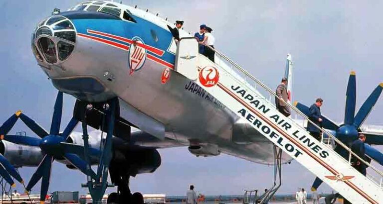 Aneh, Ternyata Japan Airlines Pernah Operasikan Tu-114 Saat Puncak Perang Dingin