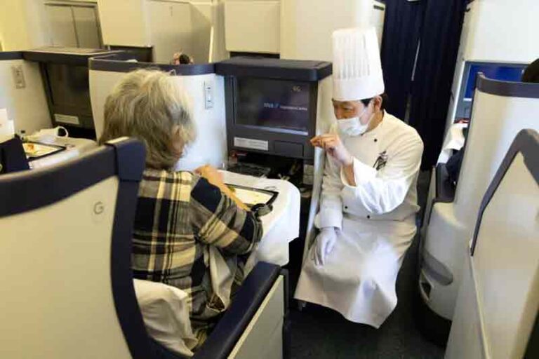 Sajikan 77 Juta In-flight Meals Setiap Tahun, Inilah Strategi yang Diterapkan Emirates