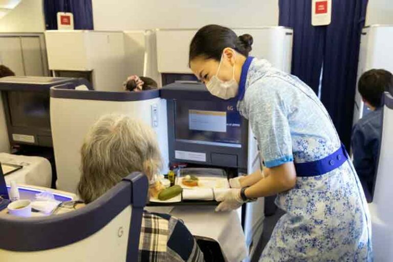 ANA Sulap Pesawat Boeing 777 yang Di-grounded Jadi Restoran, Sekali Makan Rp7,8 Juta!