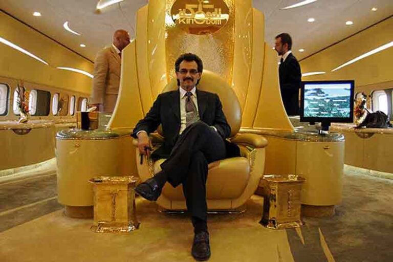 Serba-serbi Private Jet Pangeran Al Waleed bin Talal: Singgasana Emas dengan 11 Pramugari