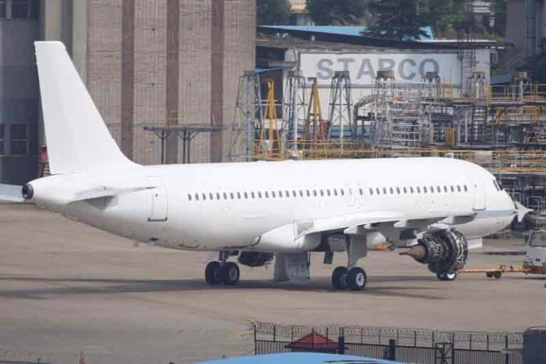 Pesawat Whitetail Airbus Habis, Pertanda Apa?