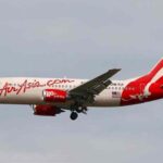 Air_Asia_Boeing_737-300_MRD-1000×665
