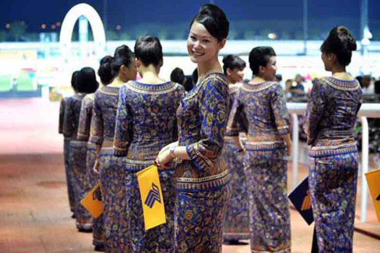Pramugara Senior Maskapai Singapura Dituntut Gegara Tabok Bokong Pramugari Junior
