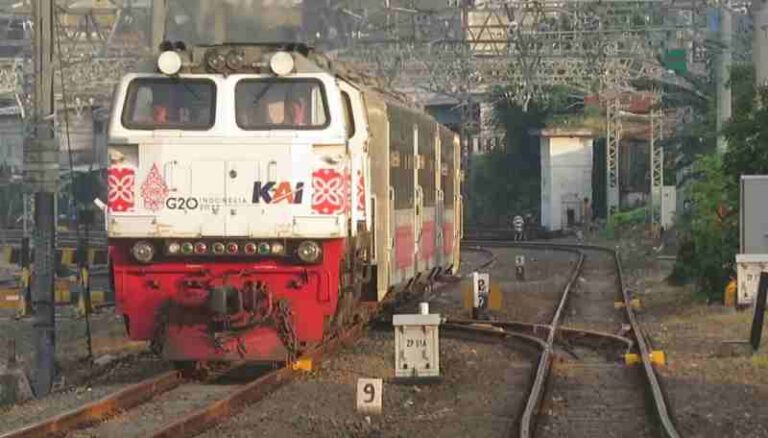Lokomotif yang Turut Dihiasi Livery G20 Indonesia