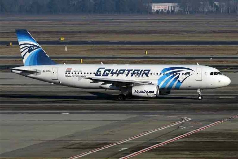Terungkap, Kecelakaan Pesawat A320 EgyptAir Gegara Pilot Merokok!