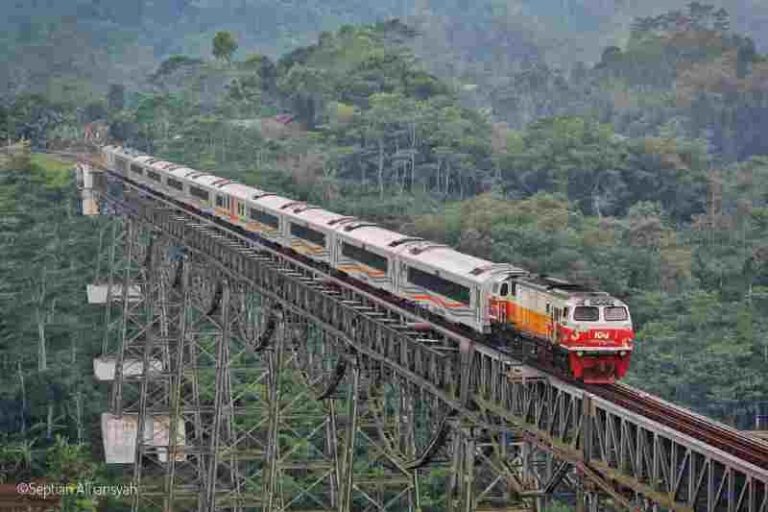 Yuk Intip Kelas Apa Saja yang Telah Dimiliki Kereta Api Indonesia, Sudah Lengkap?