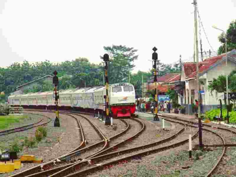 Stasiun Slawi, Kembali Hidup Setelah Melayani Kereta Api Kaligung