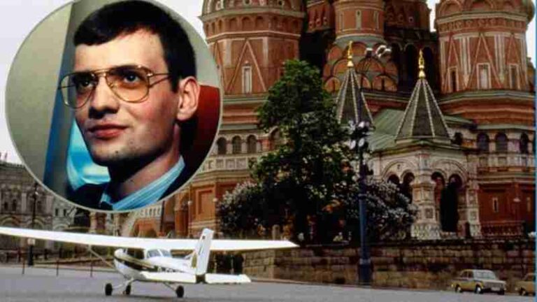 Tembus Jantung Pertahanan Udara Soviet, Mathias Rust dengan Cessna 172 Nekad Mendarat di Samping Kremlin