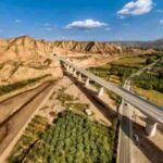 China-Zhingwei-Lanzhou-HSL-China-Railway-Construction-pic-cropped(1)