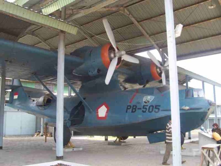 Inilah PBY Catalina Flying Boat, Pesawat Amfibi Pertama yang Mendarat di Indonesia