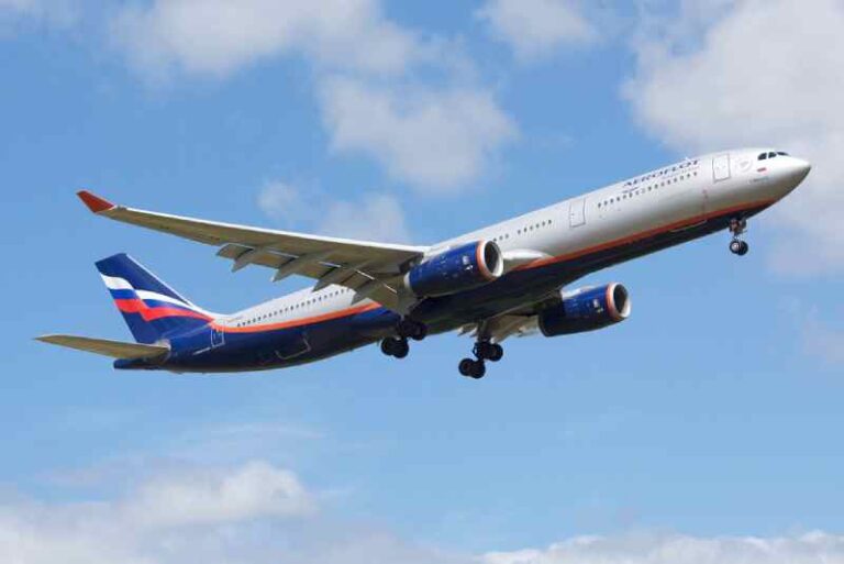 Di Tengah Sanksi, Aeroflot (Rusia) Terpaksa Kirim Pesawat ke Iran untuk Perbaikan