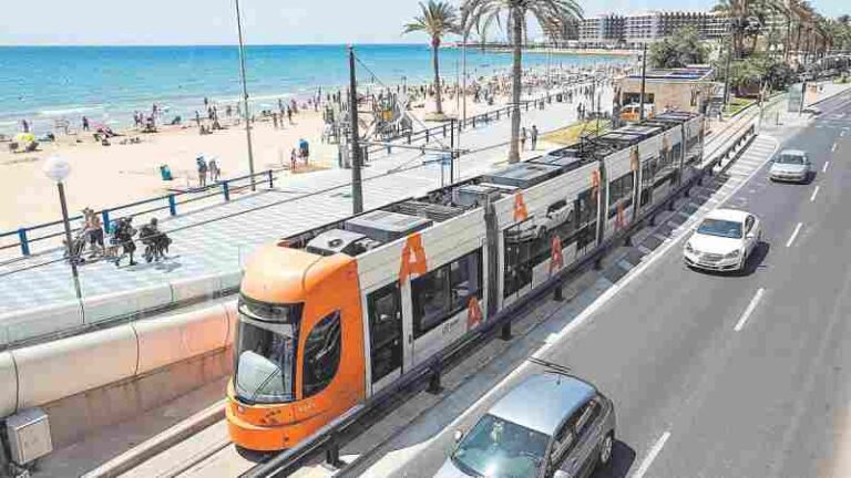 Tranvía de la Costa – Trem dengan Jalur Terpanjang di Dunia, Ikon Transportasi di Valencia