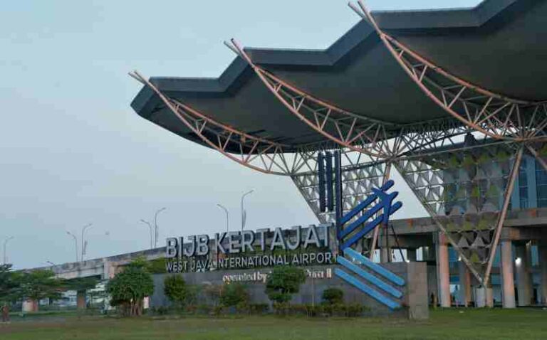 Mulai 29 Oktober, Bandara Husein Bandung Resmi Digantikan Bandara Kertajati, Ini Rute yang Dilayani
