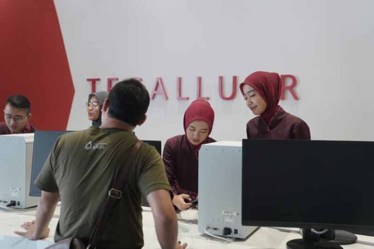 Waktu Pelayanan Diperpanjang, Penjualan dan Penukaran Kartu Langganan Whoosh Kini Bisa dari Pagi hingga Malam Hari