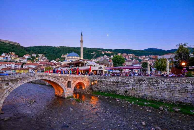 Setelah Kroasia, Kini Kosovo Bergabung di Zona Schengen Bebas Visa Eropa
