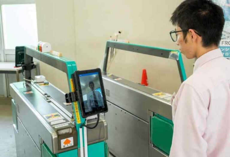 Layanan Kereta Komuter di Prefektur Chiba Gunakan Teknologi Face Recogntion